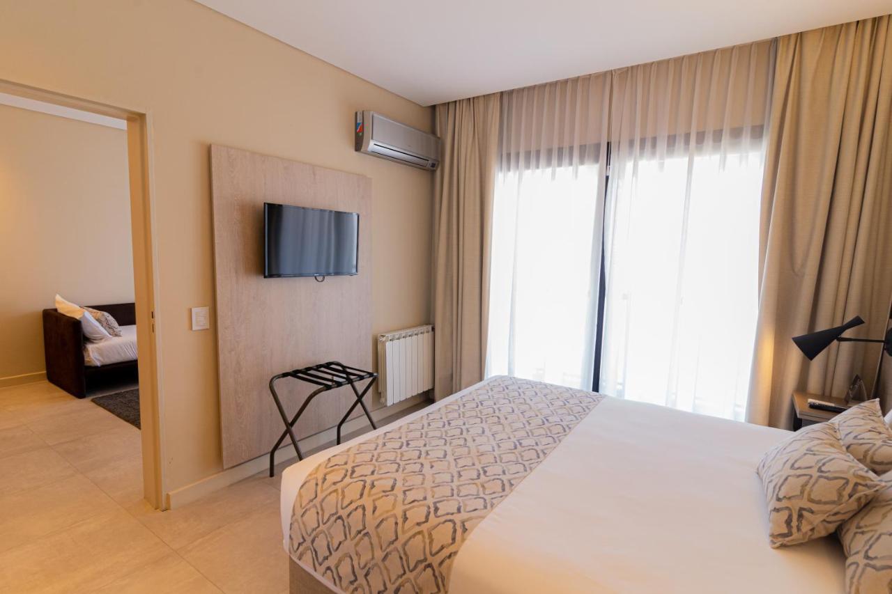 Treinta-seis 4*